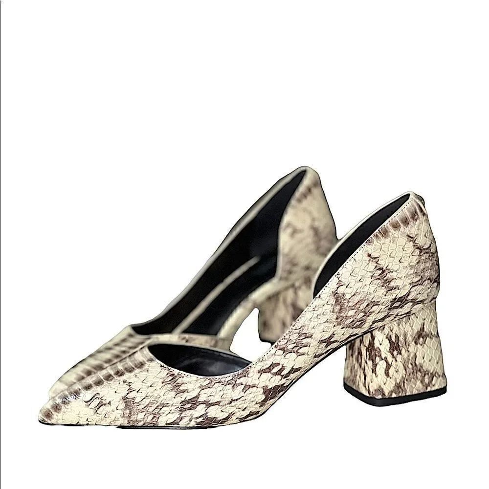MICHAEL Michael Kors Snakeskin Pattern Pump - Picture 13 of 15